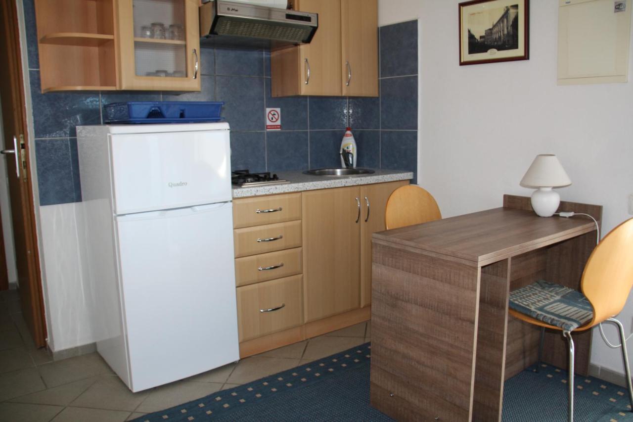 Apartmán Vila Filipasic Vir Exteriér fotografie